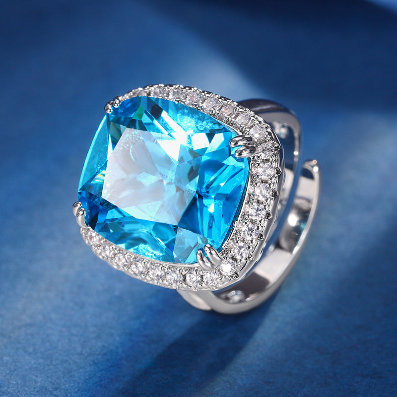 Vintage Cushion-Cut Simulated Gemstone Jewelry Set – Copper-Base Gold-Plated with Zircon Halo, Sea Blue Topaz & Pink Morganite-Inspired, Necklace and Ring Ensemble