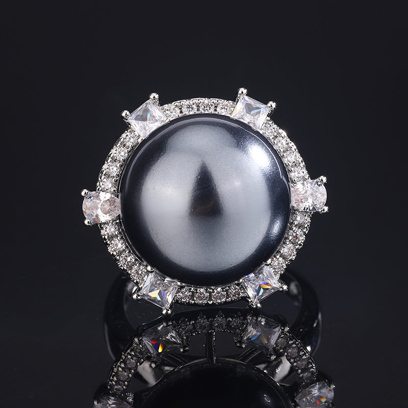 Vintage Baroque Pearl Statement Ring – Copper-Base Gold-Plated with Cubic Zirconia Halo, Art Deco Luxury Jewelry